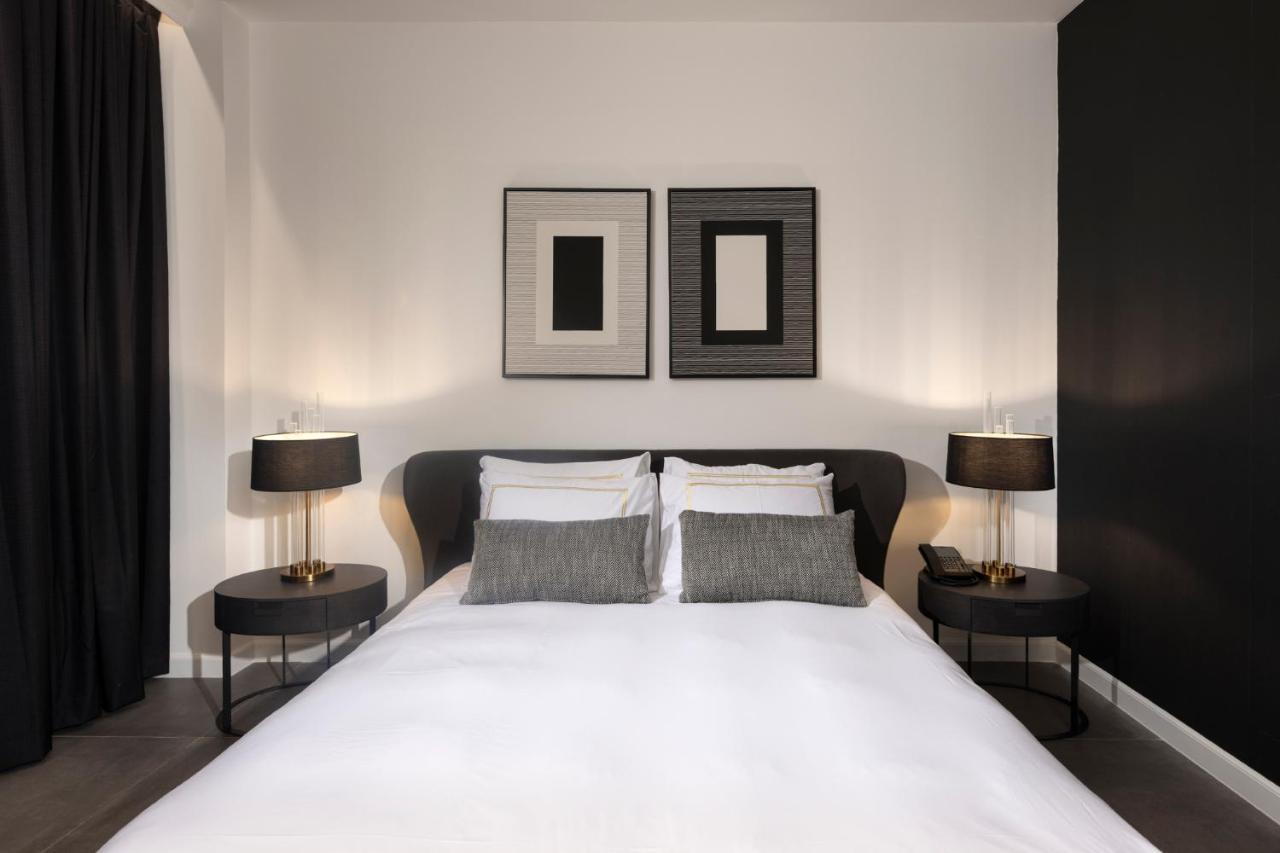 Dhotel